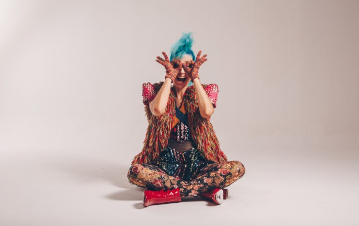 Multi-instrumentista e arte educadora Lulu Araújo lança seu novo projeto de música infantil: Lululoops