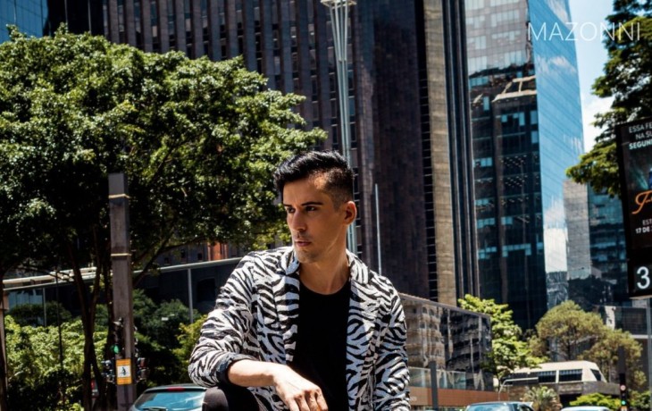 Ensaio na Avenida Paulista Um dos cartões postais do país foi mais uma vez cenário para fotos de moda